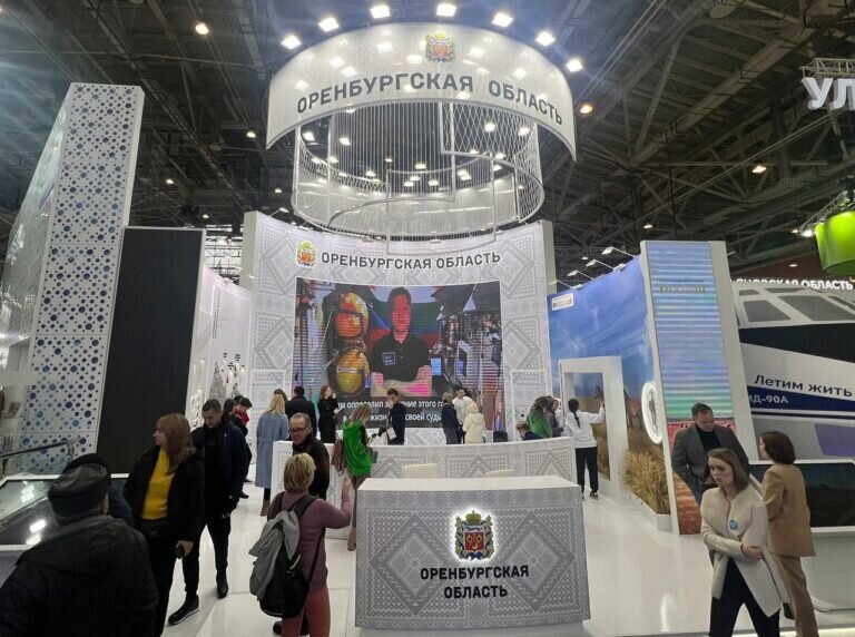    В Москве на выставке «Россия» 6 декабря пройдет день Оренбургской области Андрей Севостьянов