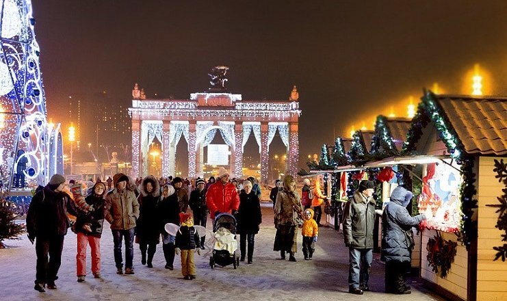 Подарки из путешествия – это хорошо. А вкусные подарки – еще лучше. Только ведь хочется отыскать что-то местное, аутентичное, непривычное и необычное. Разбираемся, что и откуда привезти.-4