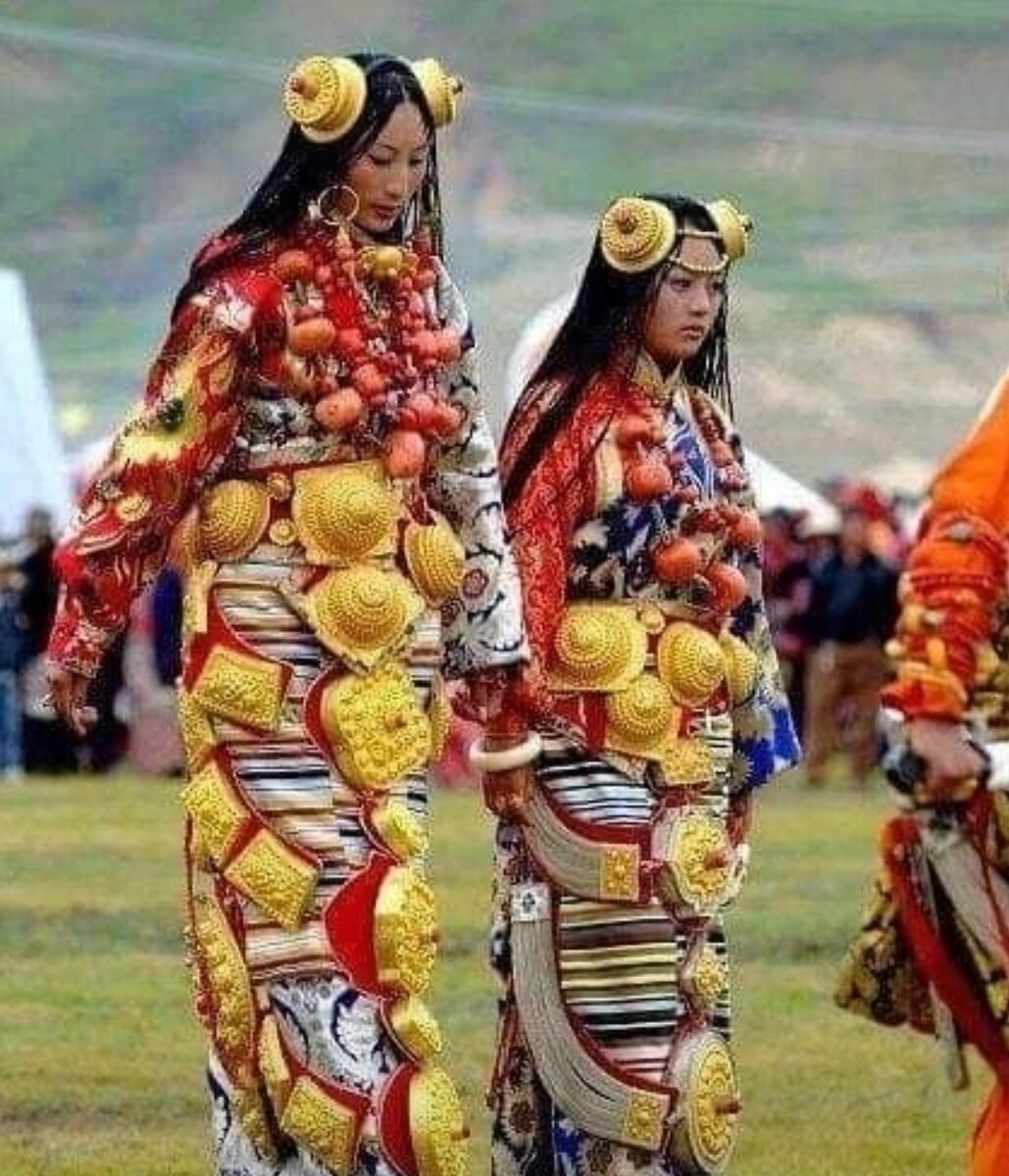 «Carnival Costumes»