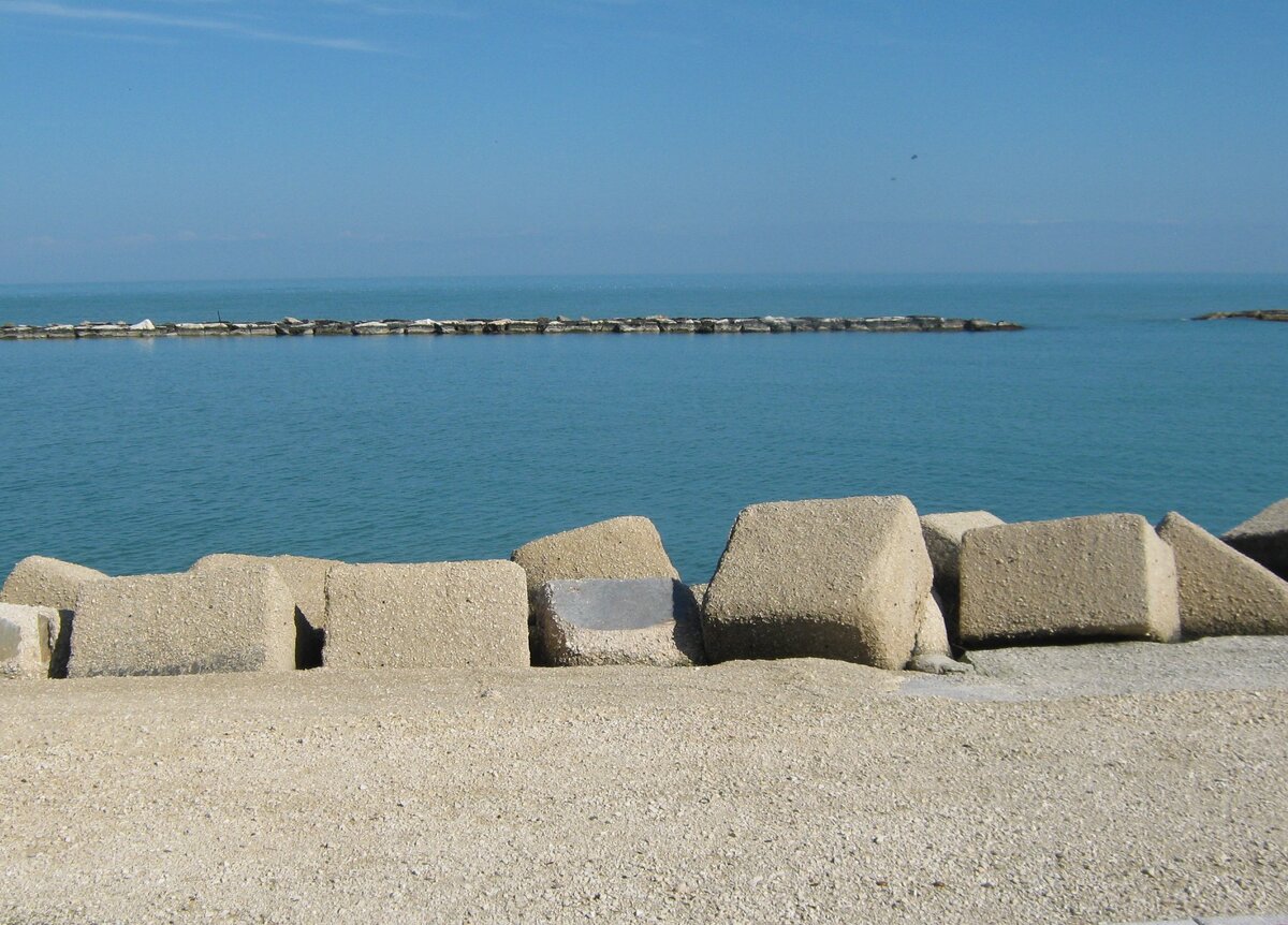 Набережная г. Бари (фото автора).