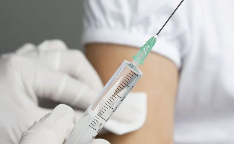    Простуда отступает. В Оренбуржье уже привиты от гриппа более 800 тысяч человек Белов Михаил Александрович