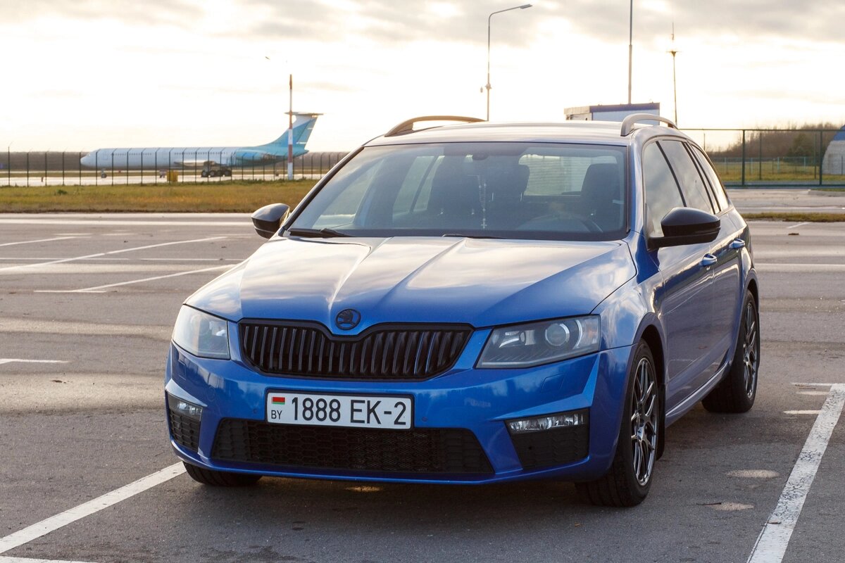 Octavia RS Combi r 19