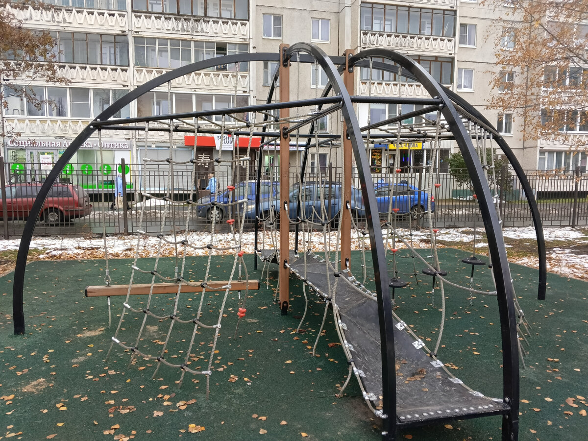 фото автора, детская площадка в нашем районе, ноябрь