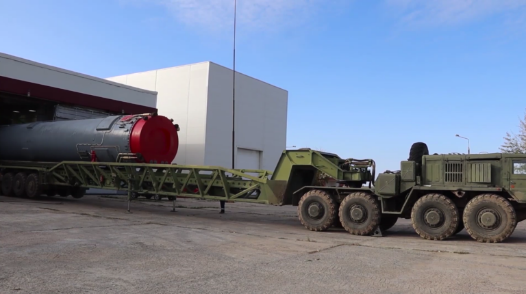    В Оренбуржье на комплекс «Авангард» переходит Ясненское ракетное соединение Белов Михаил Александрович