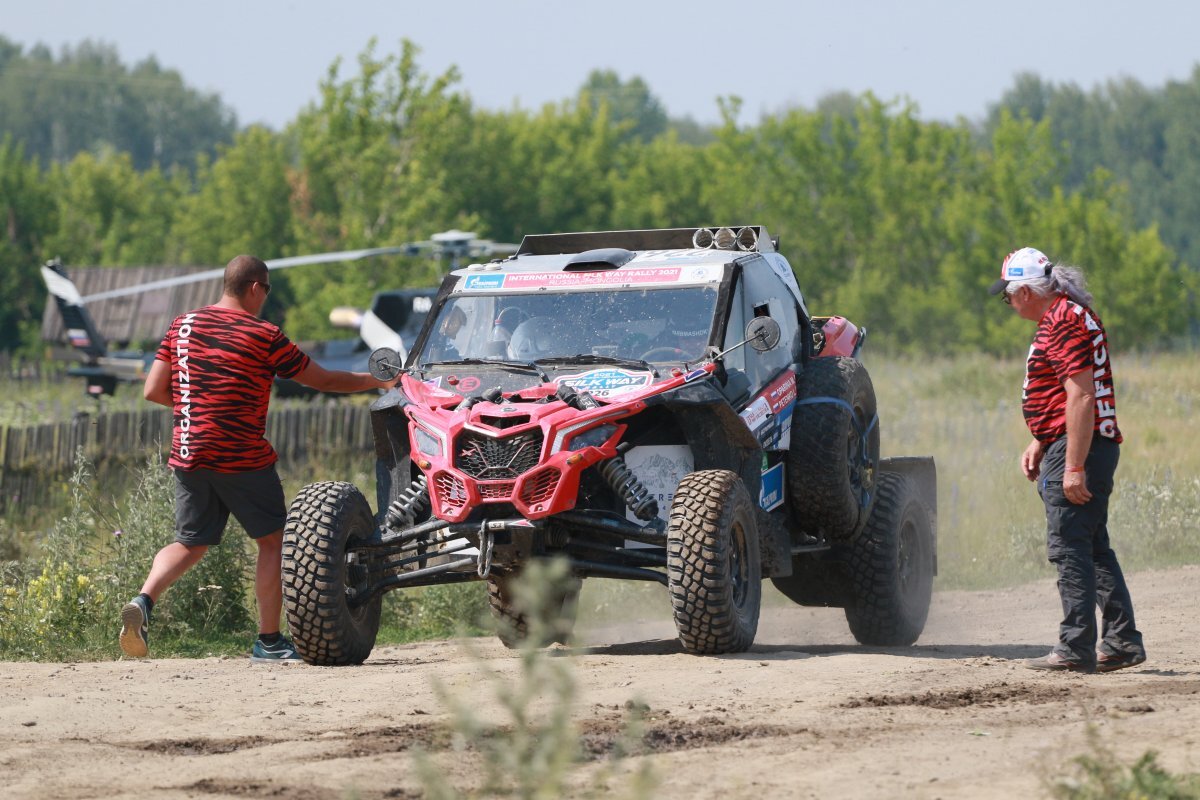    Ралли "Шелковый путь" стартует в Томске в 2024 году