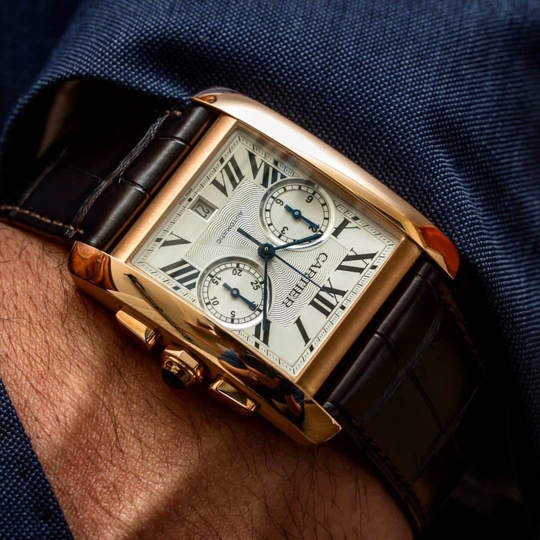 Лучшие фирмы часов мужских. Часы Cartier MTWTFSS мужские. Мужские часы Cartier Tank MC Chronograph. Cartier Tank 2023. Часы Cartier 3139 мужские.