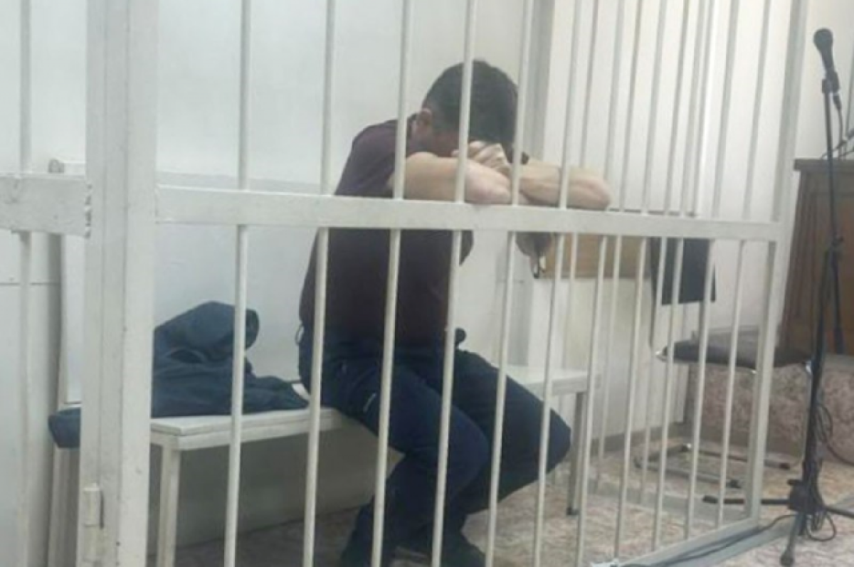    Суд оставил под стражей мэра Катангского района до 3 января