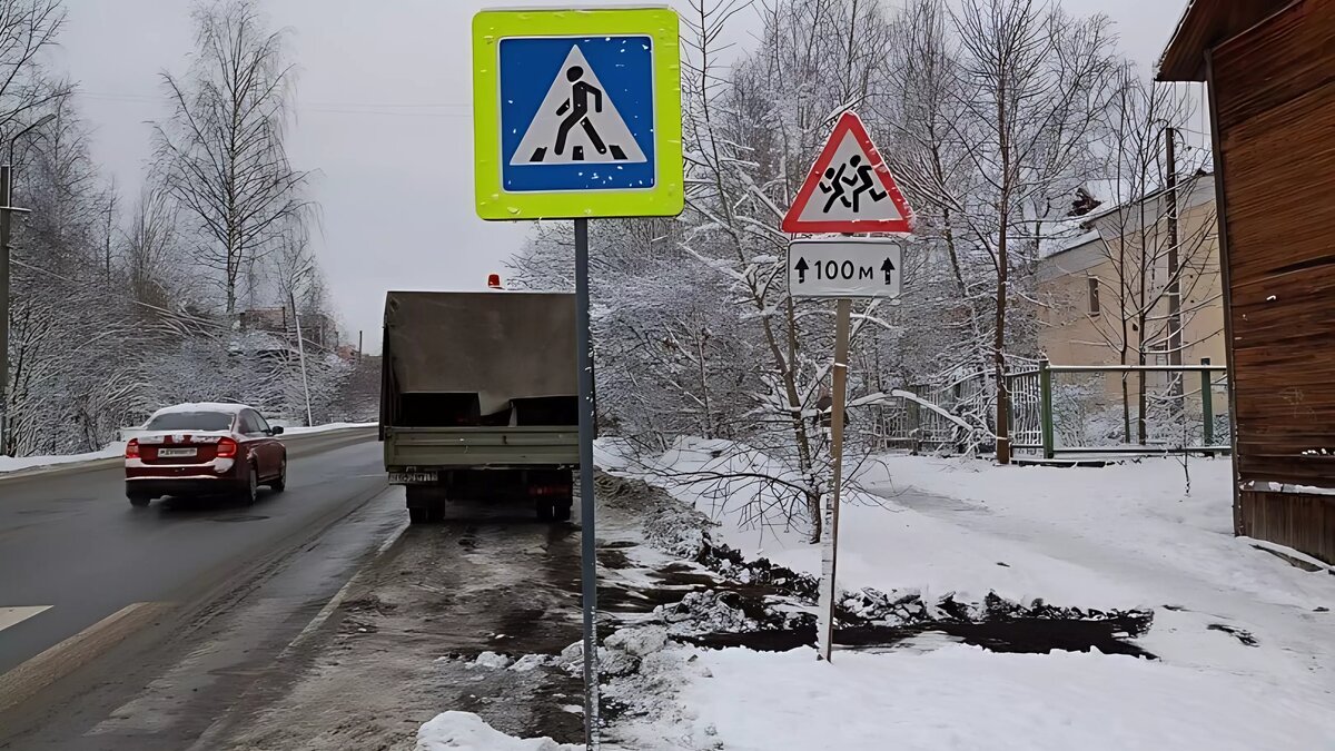     В карельской столице убрали «неправильный» пешеходный переход, об этом сообщили в городской Госавтоинспекции.