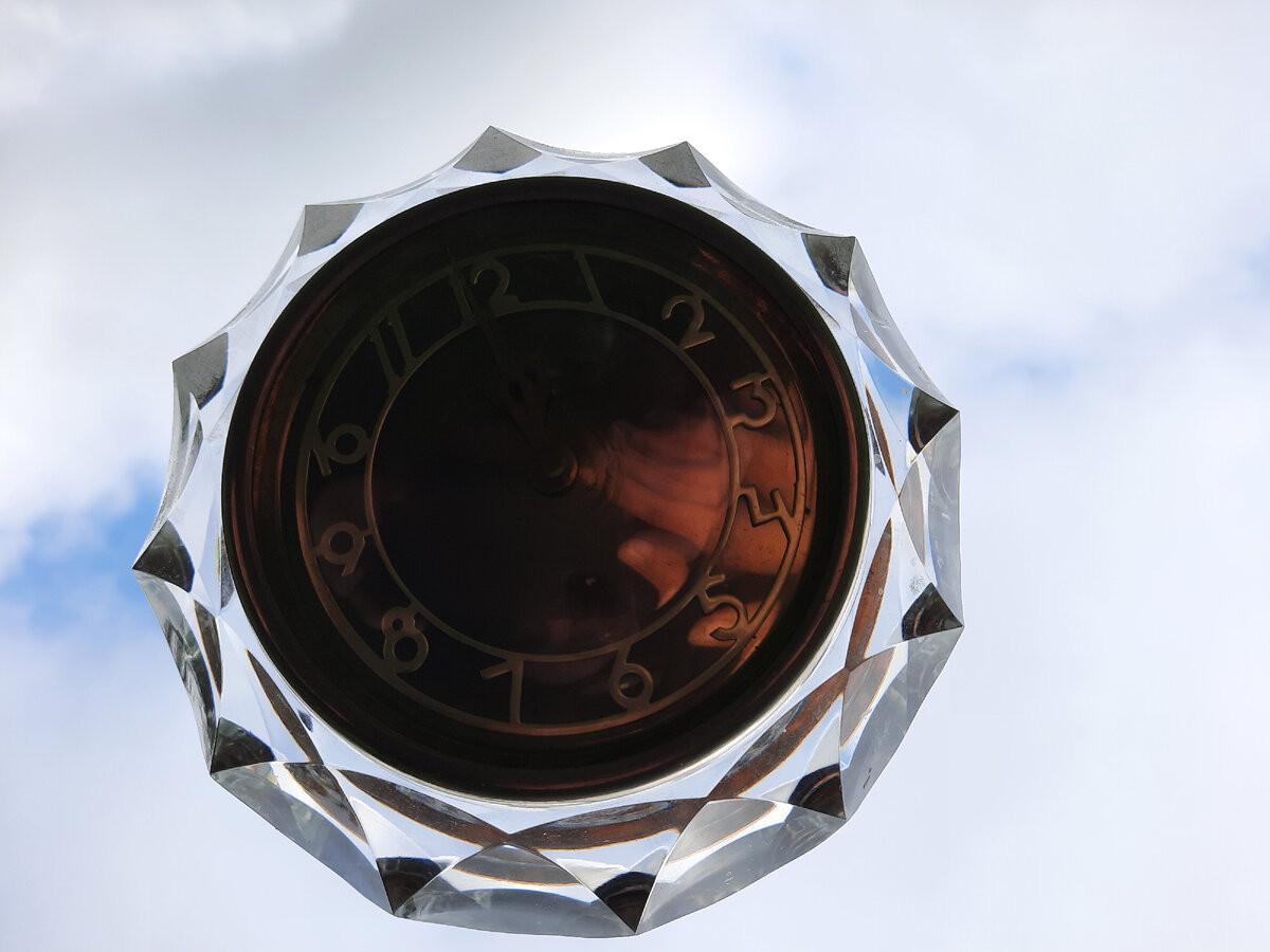 Время не стоит на месте. Фото автора 