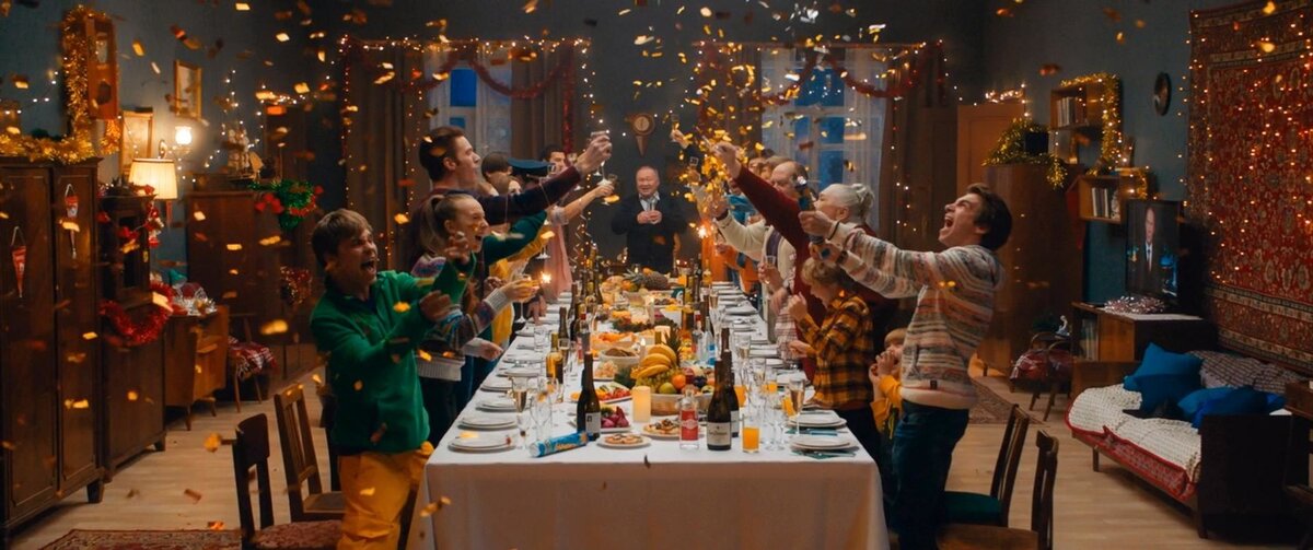 Кадр из фильма "Елки последние". ru.kinorium.com