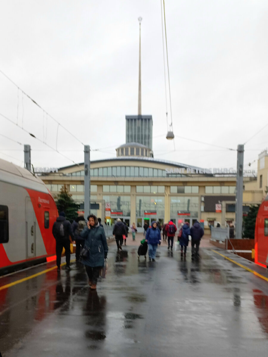 Финляндский вокзал, он же Финбан на сленге