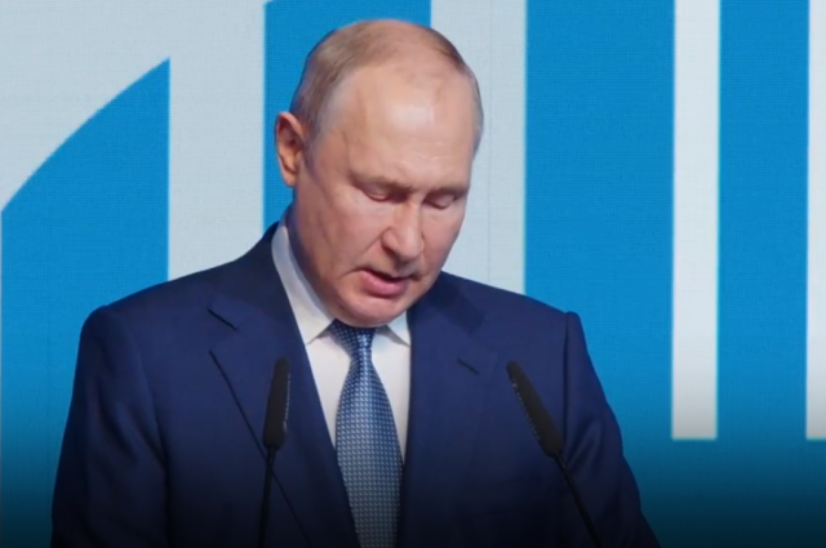    Путин присвоил бригаде из Новосибирска звание «гвардейская»