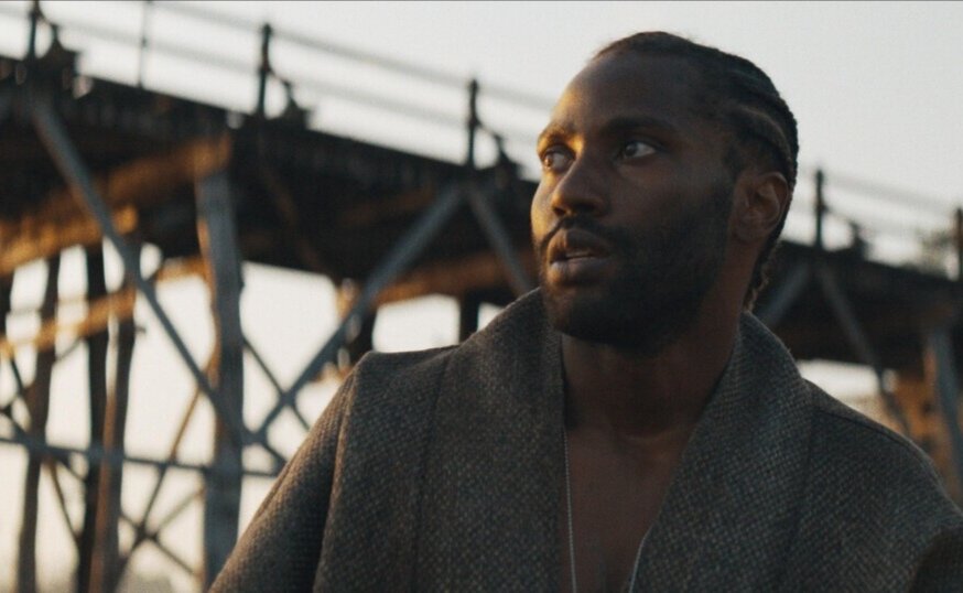 Кадр из фильма "Создатель". 