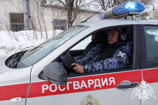    Росгвардейцы задержали похитителя банковской карты