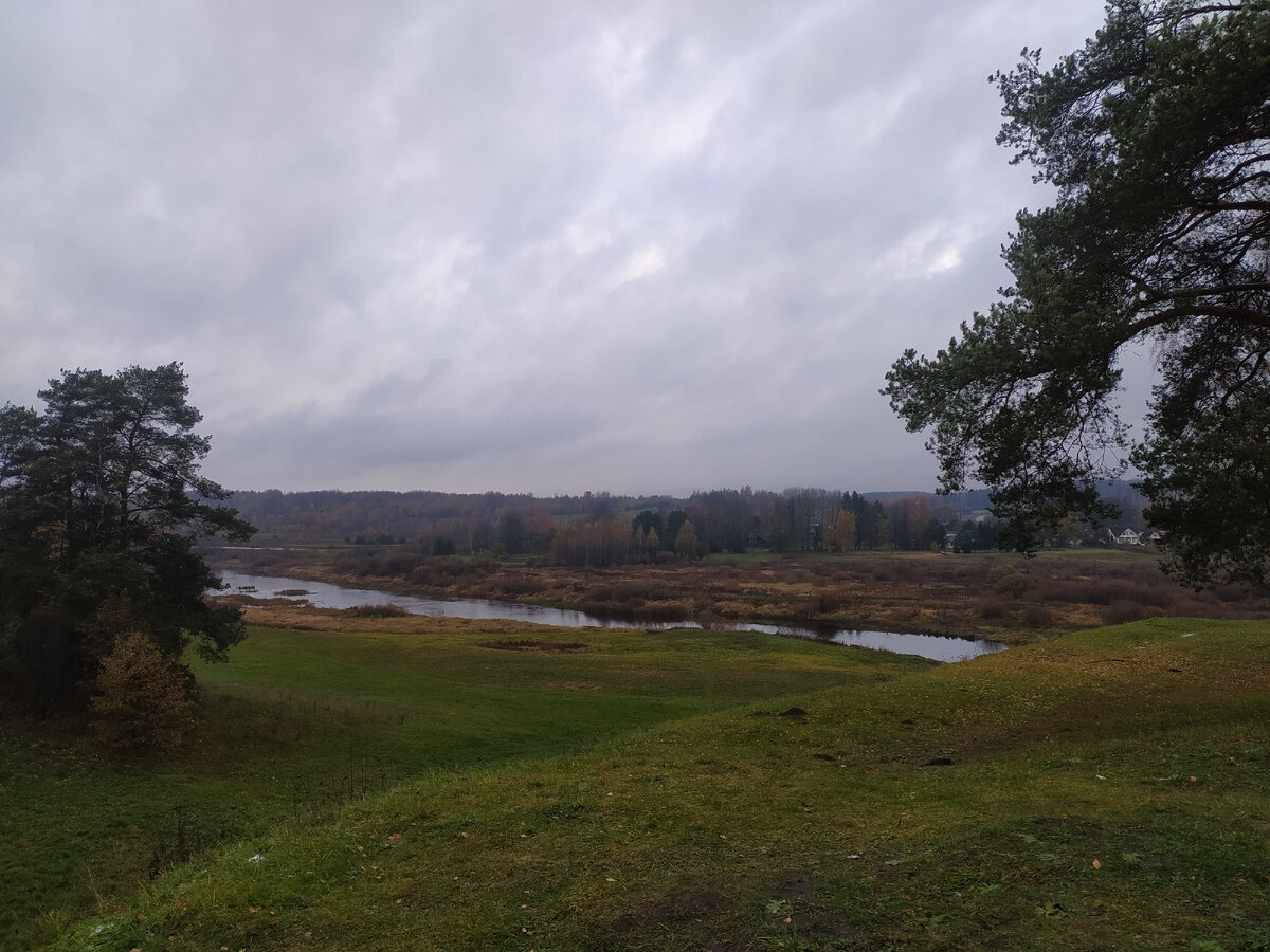 Вид с Савкиного городища /фото автора (листайте далее)