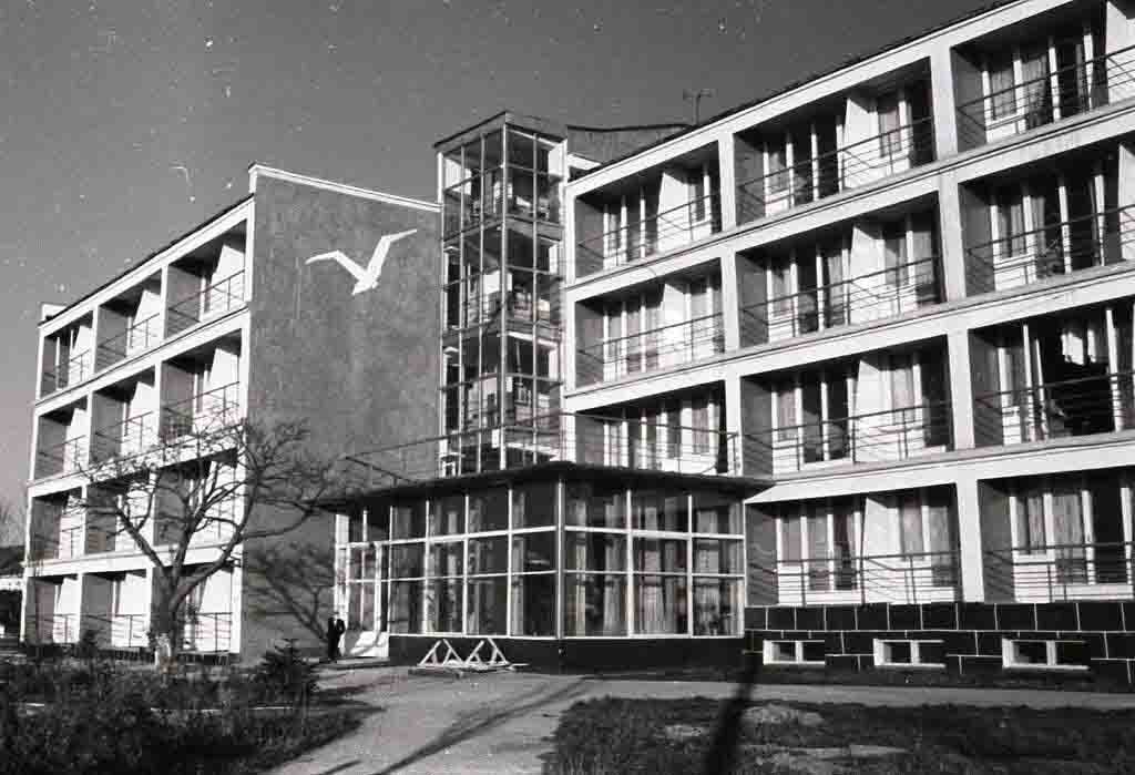 Гостиница «Чайка» в Холмске. 1964 г. Из архива Ивана Воробьёва.