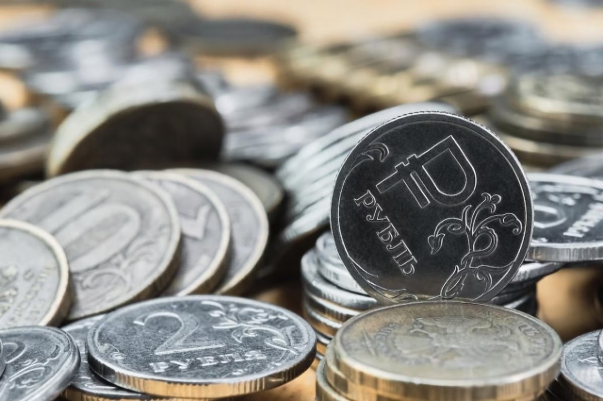    Набиуллина: годовая инфляция в России сейчас превышает 7%