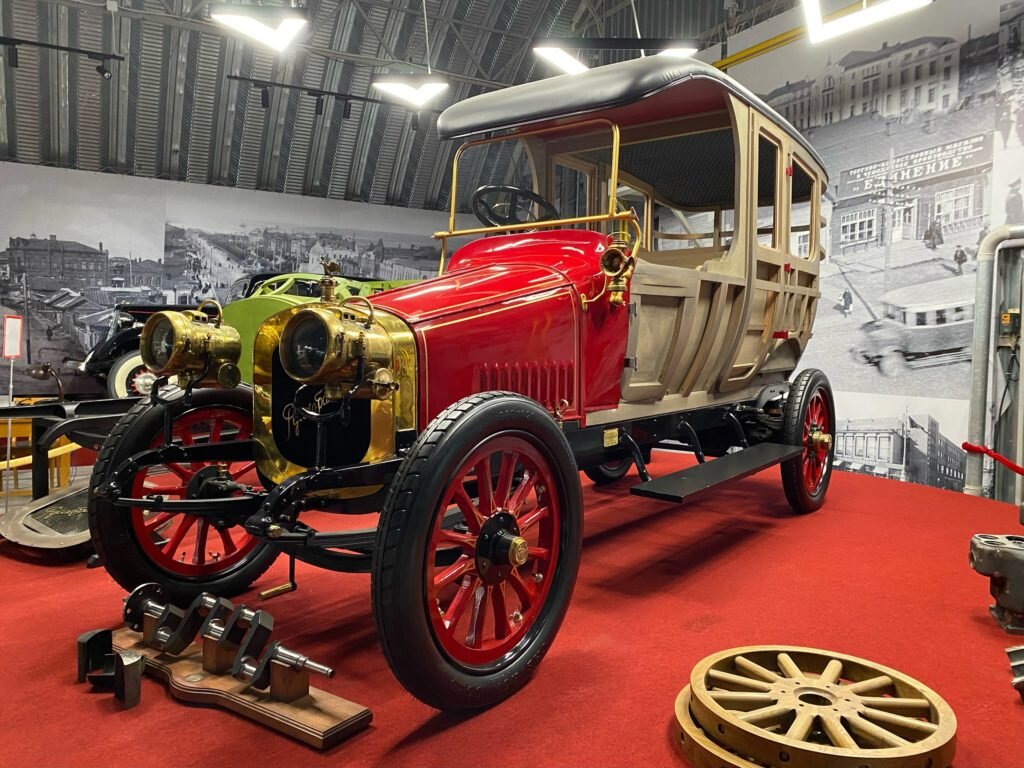 Автомобиль Руссо Балт 1909