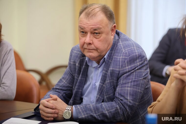    По словам депутата Александра Обласова, фермеры десятилетиями занимаются контролируемыми отжигами