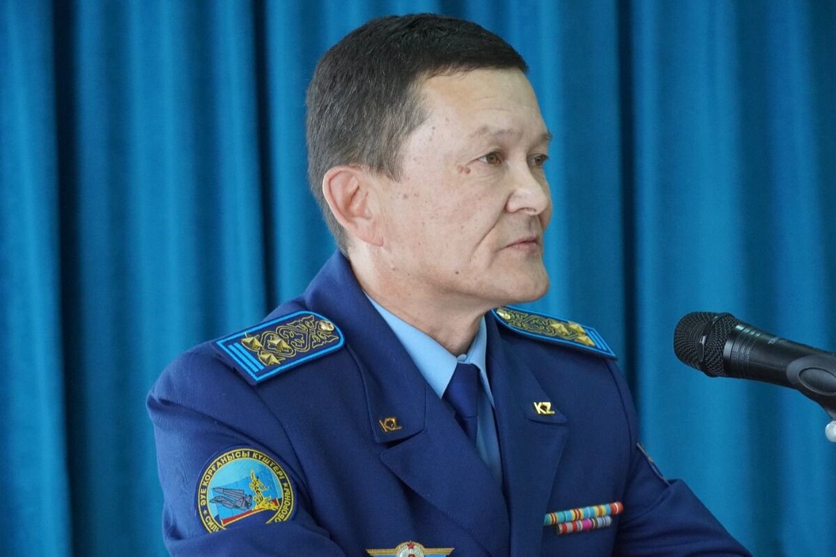 Майканов Н.С., преподаватель-организатор начальной военной и технологической подготовки школы-гимназии № 1