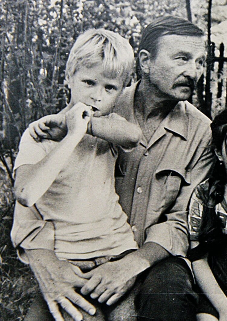 Юрий папоров биография личная жизнь