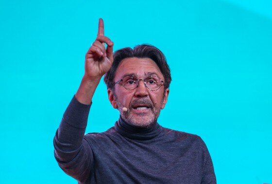    Сергей Шнуров