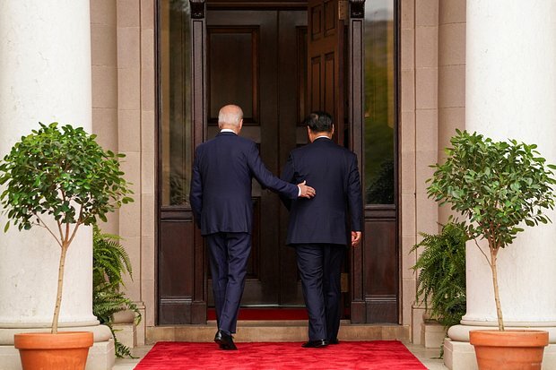    Фото: Kevin Lamarque / Reuters