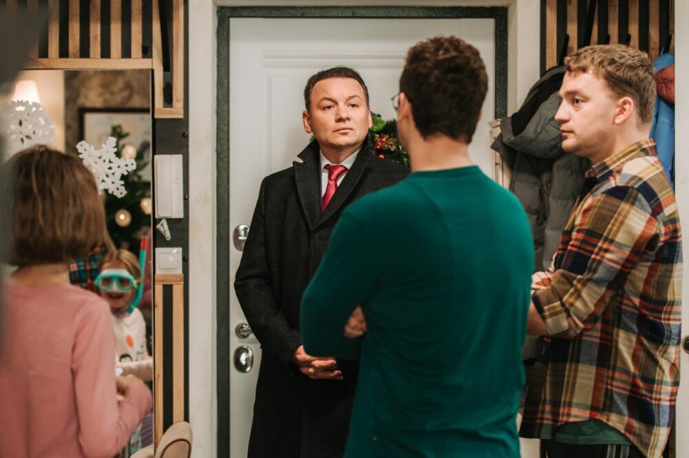     Кадр из новогоднего фильма по сериалу «Папины дочки. Новые» (2023) / СТС