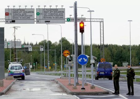    Финляндия закрывает четыре пограничных пункта на границе с РФ