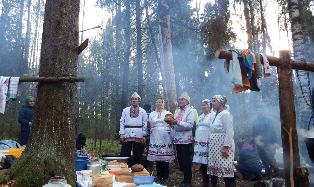 Священная роща марийцев. Священные Рощи Марий Эл. Священные Рощи Марий Эл кусото. Молельная роща в Марий Эл. Кусото у марийцев.