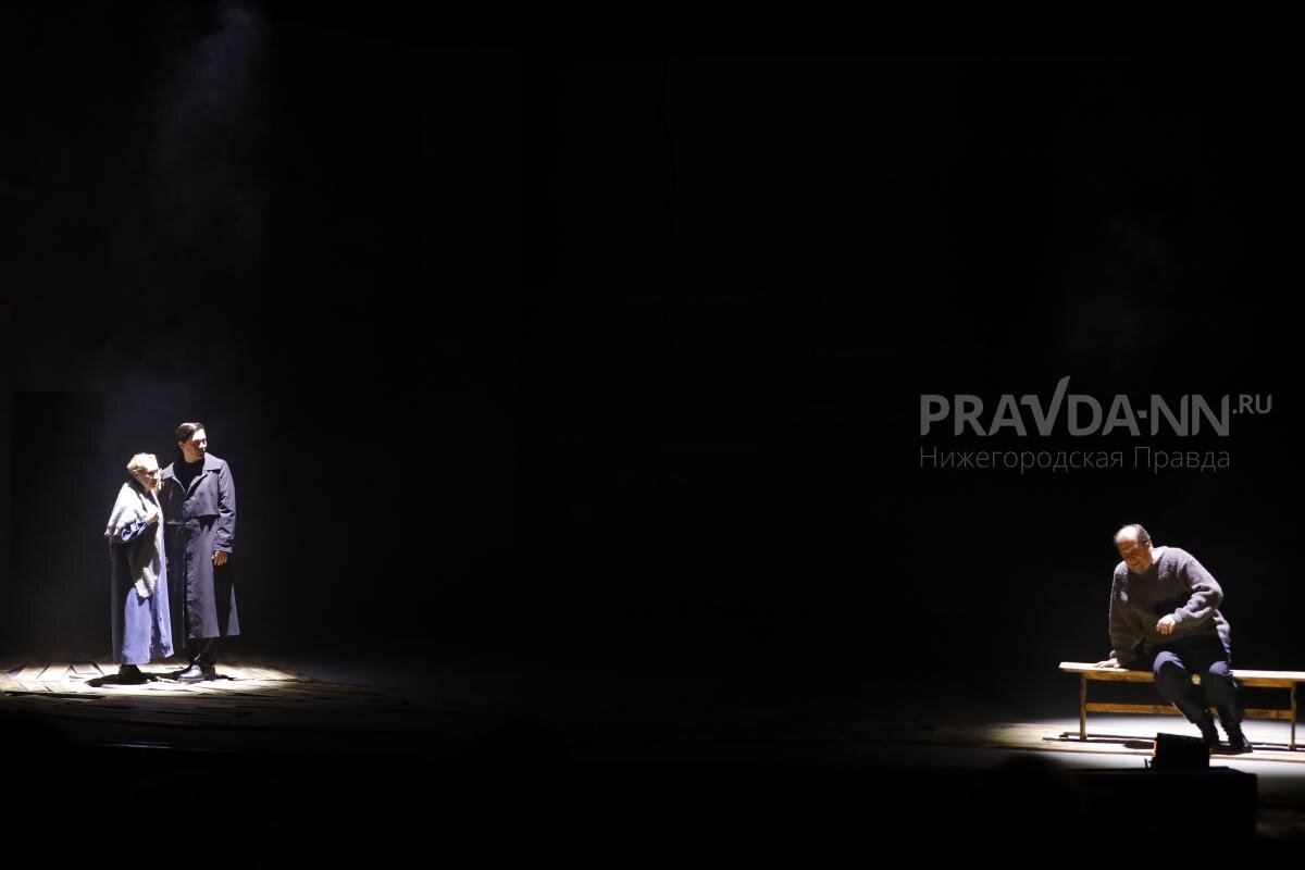    Авантюра в стиле нуар: спектакль «Дубровский» в нижегородском ТЮЗе к 225-летию Пушкина Елена Орленко