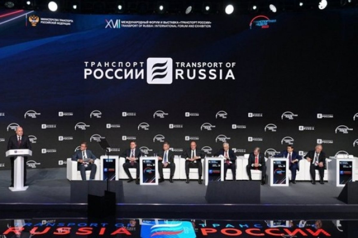    Губернатор Дмитрий Азаров принял участие в «Транспортной неделе»