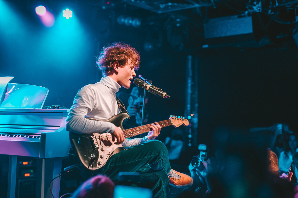 шарлотт эдуард. шарлот музыкант альбомы. Rest шарлотта генсбур. рожденный в аду шарлот. шарлот музыкант альбомы.