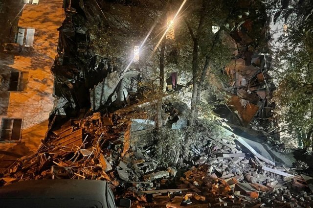    Что известно о жилом доме, рухнувшем в Астрахани?