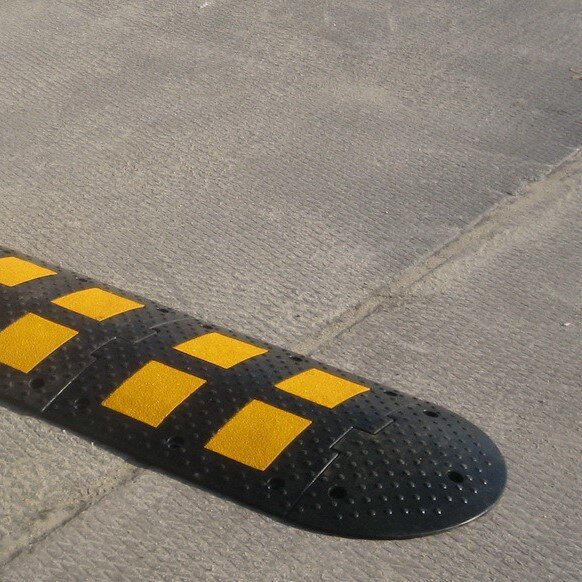 Искусственная неровность