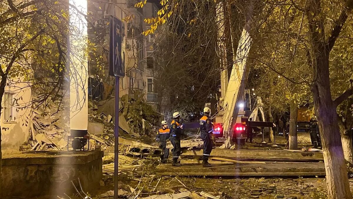     В результате происшествия одна женщина погибла, несколько человек числятся пропавшими без вести.