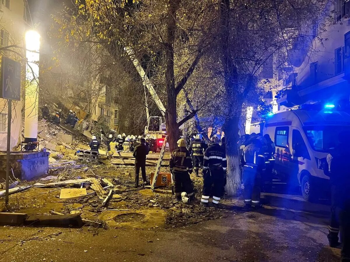 Обрушение дома в Астрахани. Фото: Телеграм-канал губернатора Астраханской области