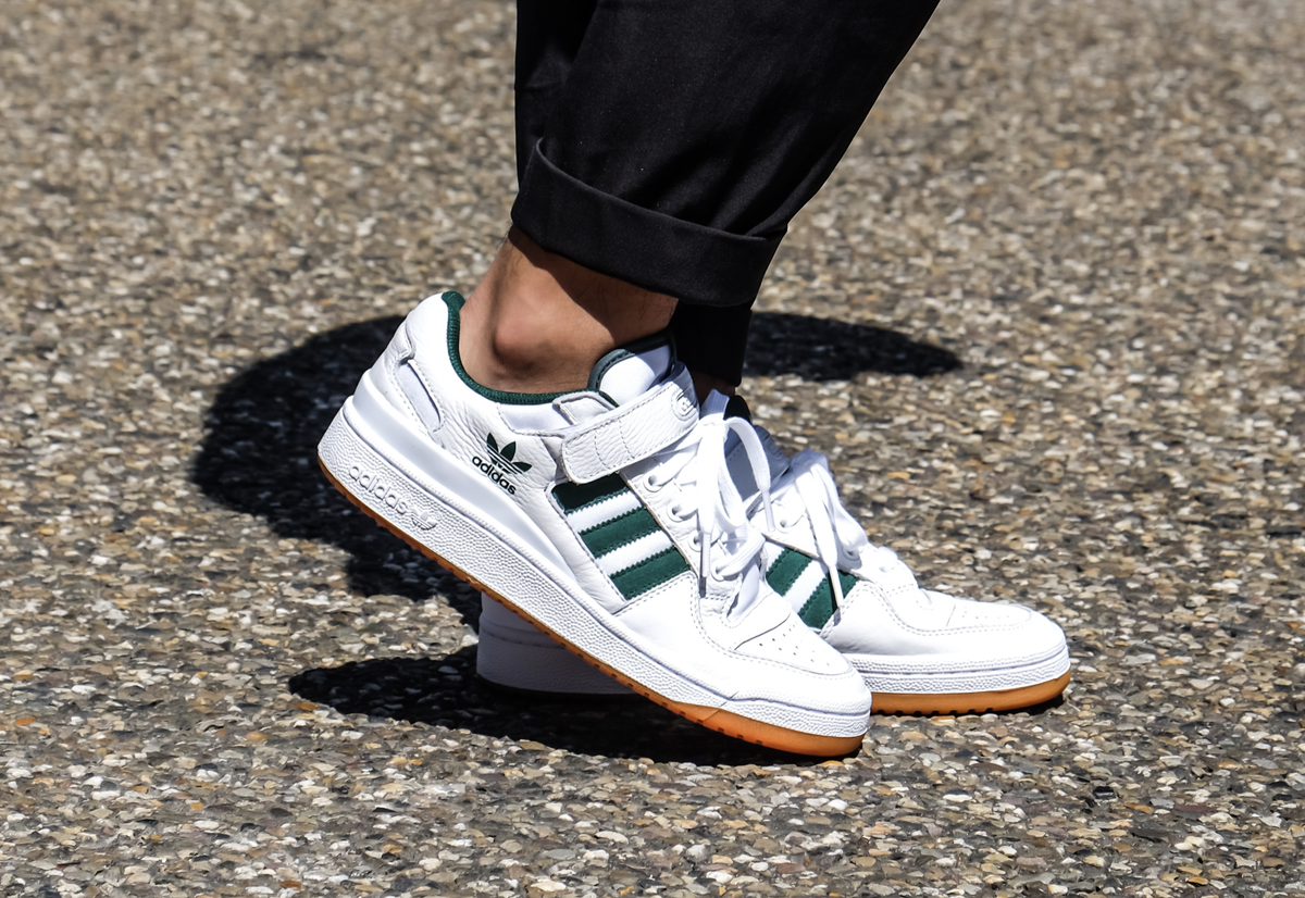 Оригинал forum. Adidas 84 Low. Adidas forum 80 Low. Adidas Originals forum Low белые. Adidas Originals forum Low Black