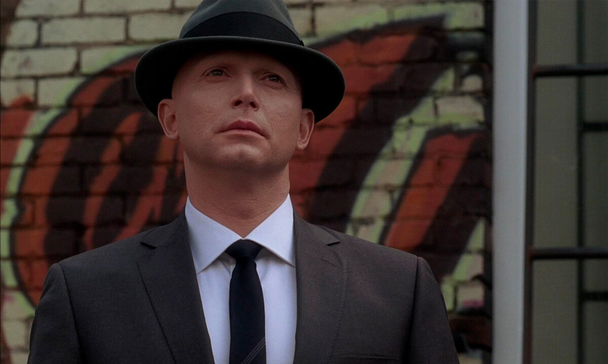 Кадр из сериала "Грань"