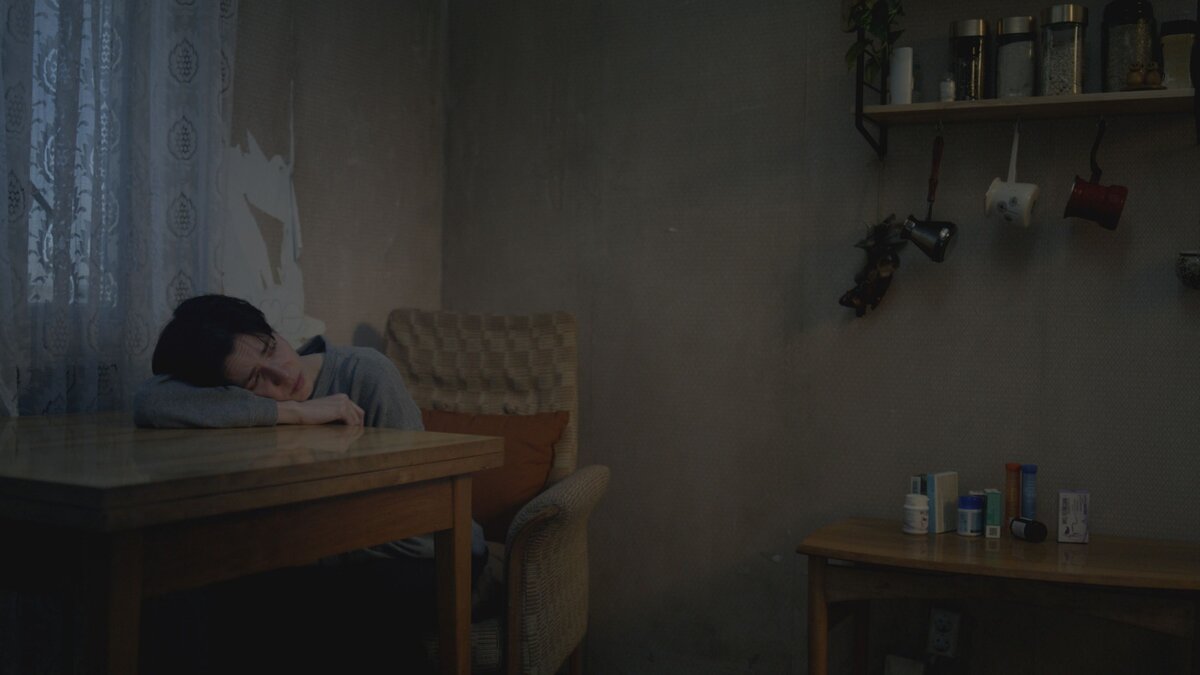 Катя (Юлия Снегирь) в фильме "Время года - зима"