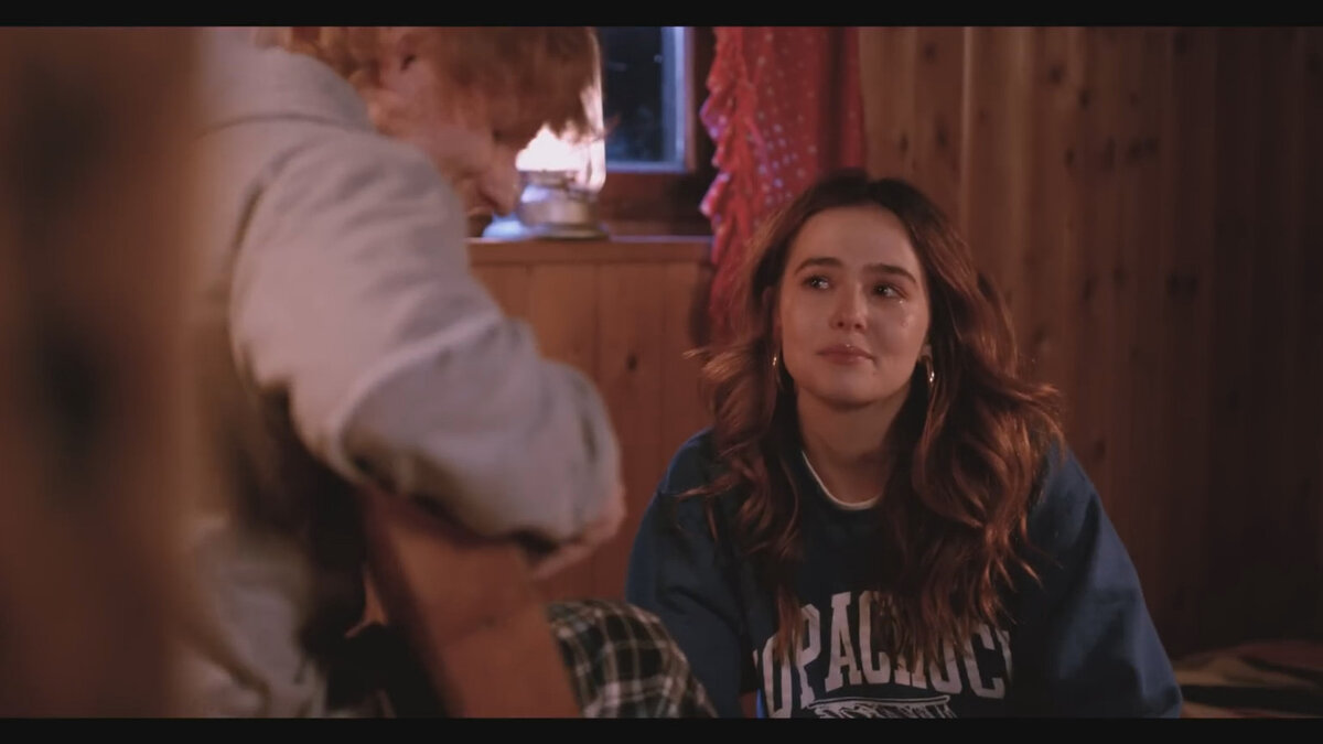 Зои дойч в клипе эда ширана. Эд ширан перфект клип. Зои дойч и эд ширан. Зои дойч ширан. Ed sheeran perfect.