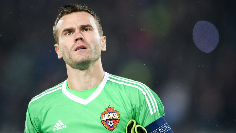    Игорь Акинфеев.Дарья Исаева