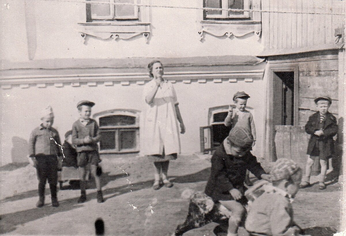 Фото 1942-1945 г.
