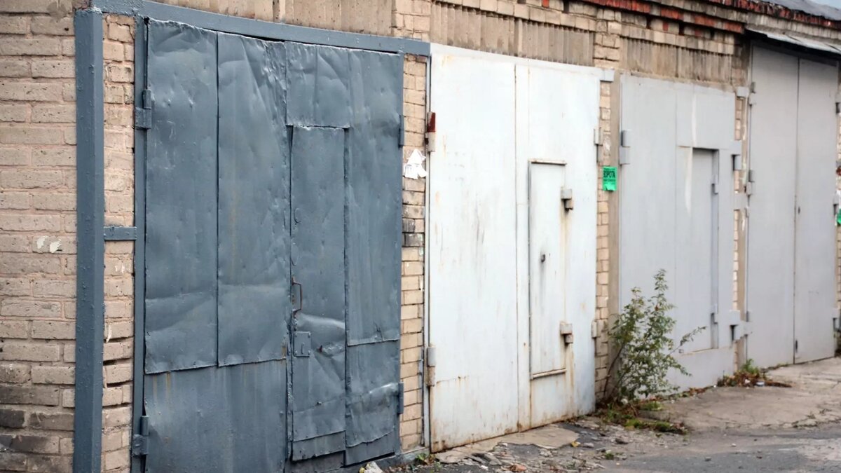     В Тюмени начали изымать земельные участки под строительство трассы по улице Ставропольской на участке от Московский тракта до Интернациональной. Информация об изъятии 4 земельных участков и 4 гаражей по улице Новоселов размещена на портале администрации Тюмени.