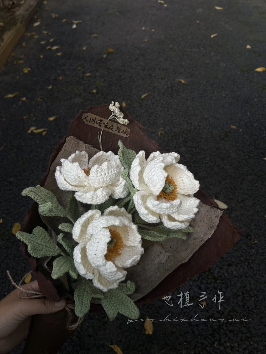 Вязаные букеты крючком 