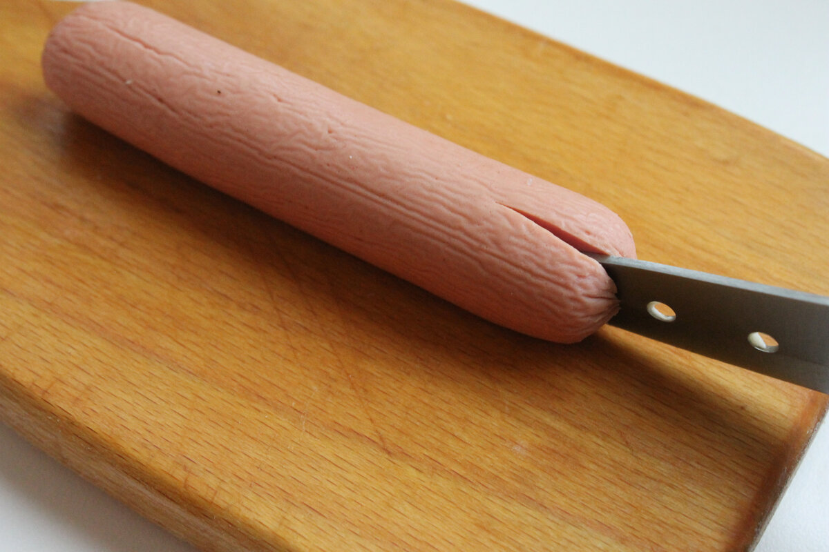 Можно и не делать надрезы, но готовое блюдо получилось симпатичнее.