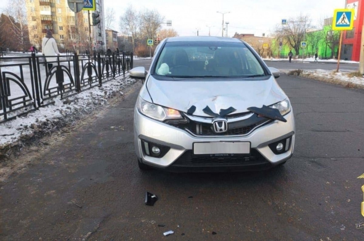    Машина сбила двух школьниц на переходе в Иркутской области