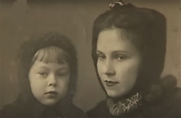 Полина с мамой Леонеллой Петровной