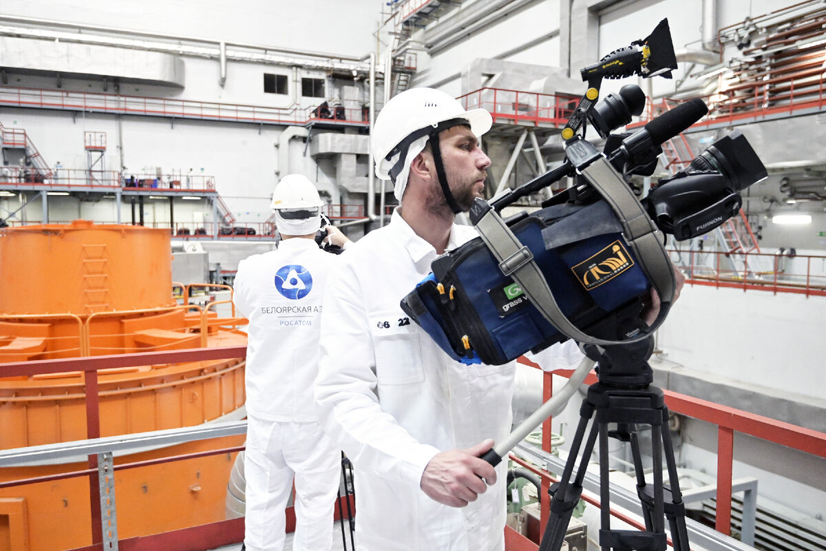 © АО «Концерн Росэнергоатом» / rosenergoatom.ru (Пресс-тур, организованный Белоярской АЭС посетило 40 корреспондентов федеральных и региональных СМИ)