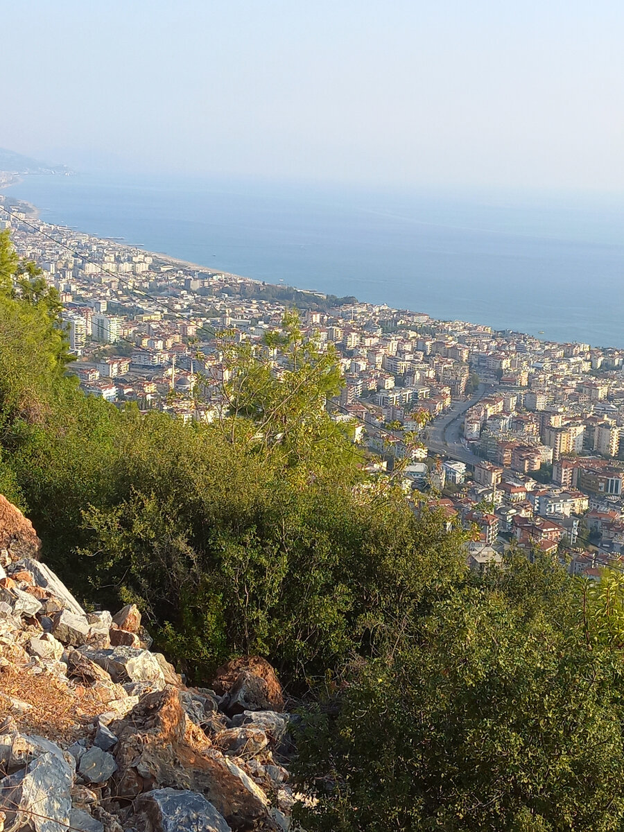 Турция, Аланья. Поднялся выше облаков! Смотровая площадка «I love Alanya»  ❤️ Как добраться самостоятельно? Достопримечательности Аланьи. | Фигаро  здесь, Фигаро там | Дзен